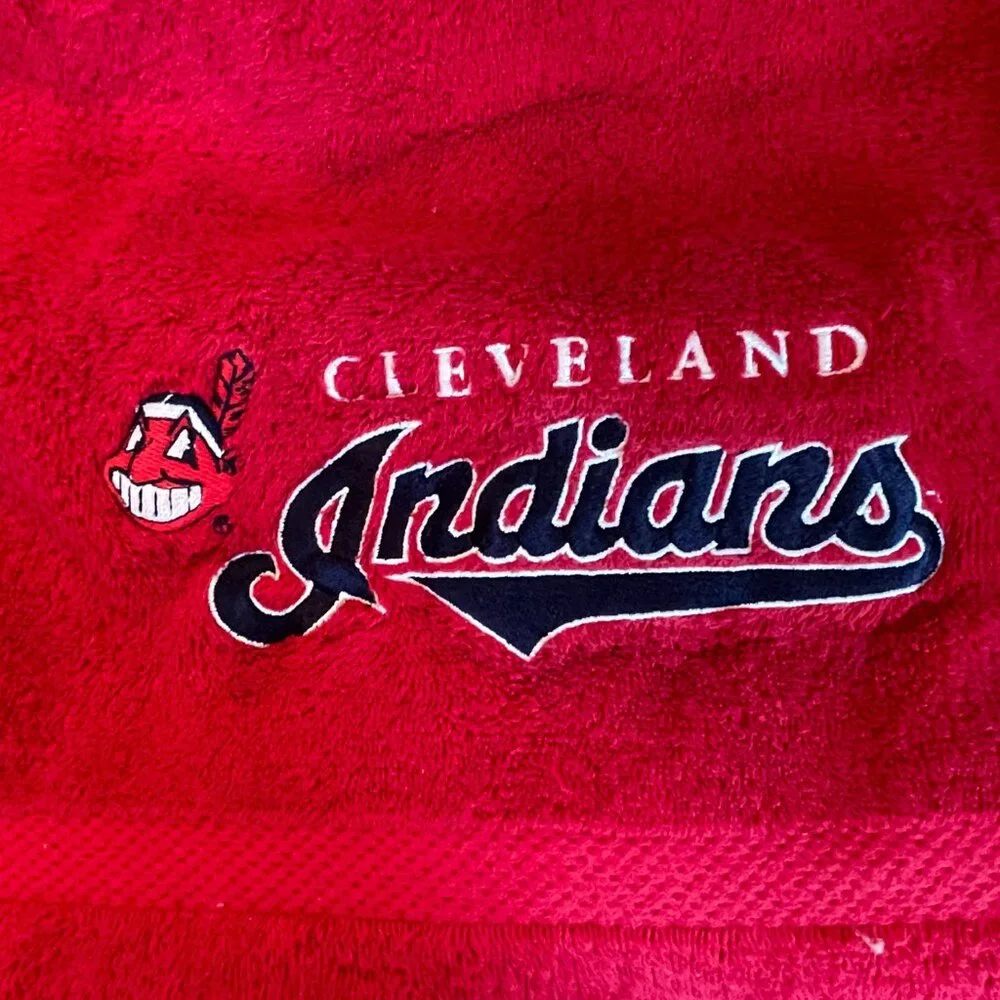 Cleveland Indians Chief Wahoo Terrycloth Beach Towel Red New